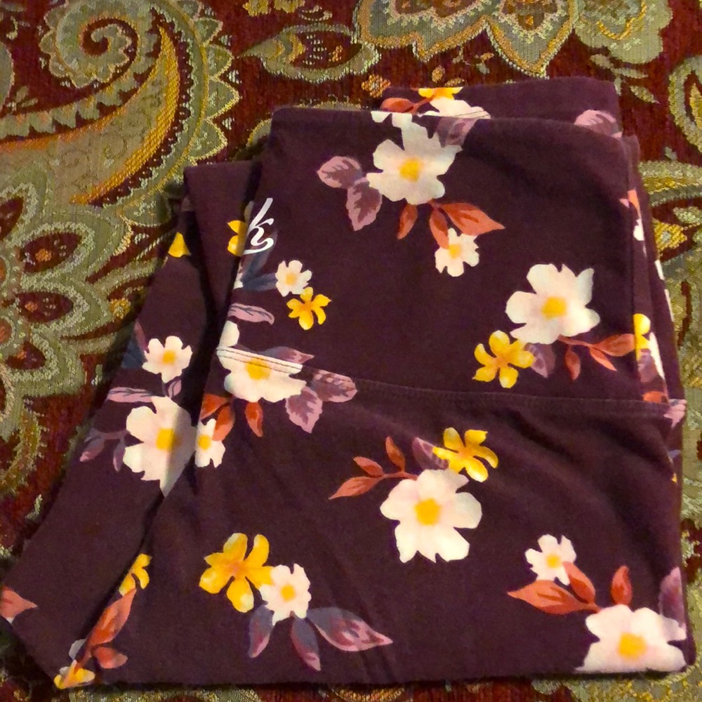 PINK Victoria’s Secret Yoga pants, size M